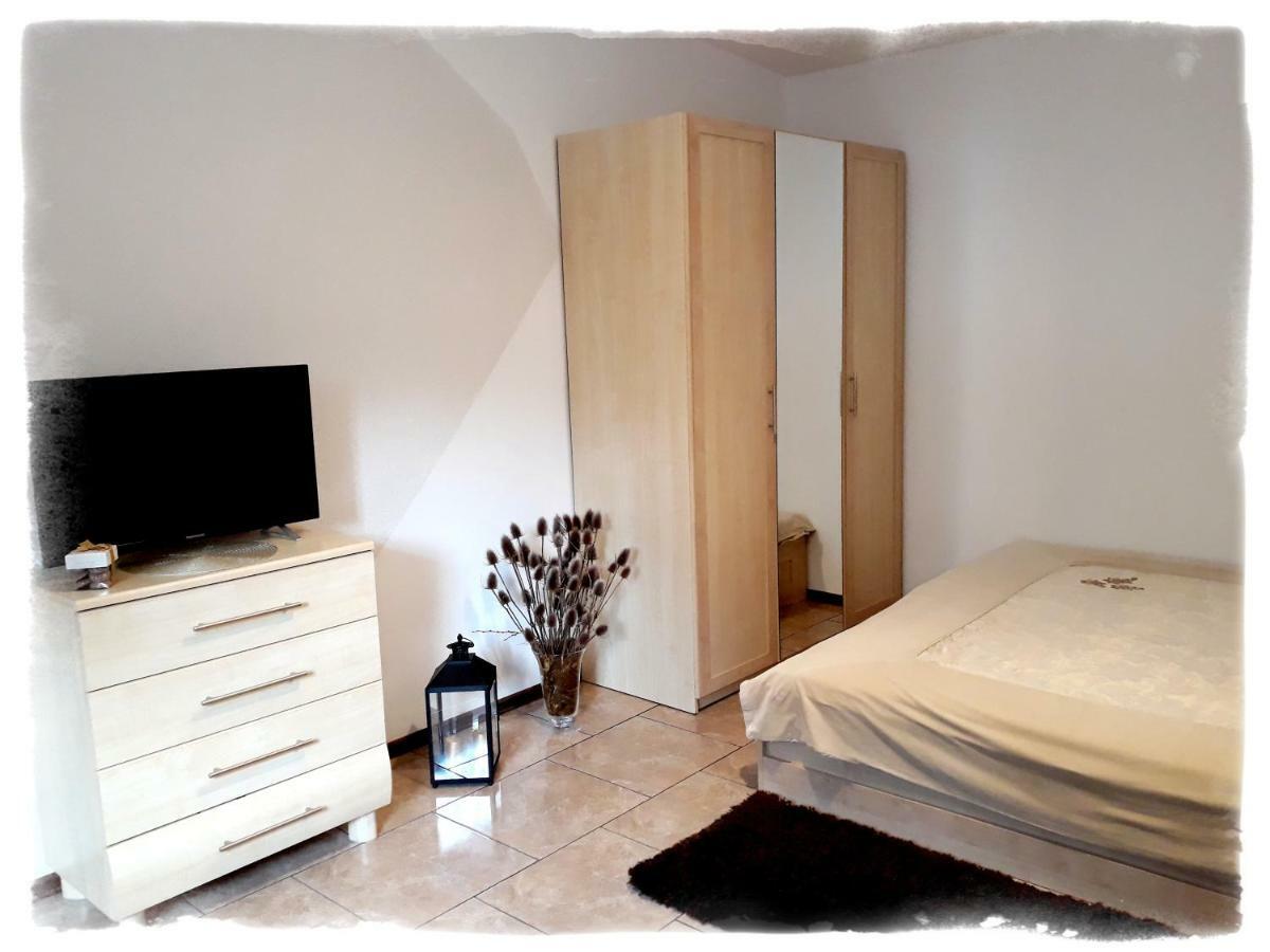 Apartament Pensjonat U Kasi Węgorzewo Zewnętrze zdjęcie